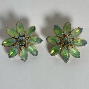 Vintage Givre Glass Aurora Borealis Clip On Earrings